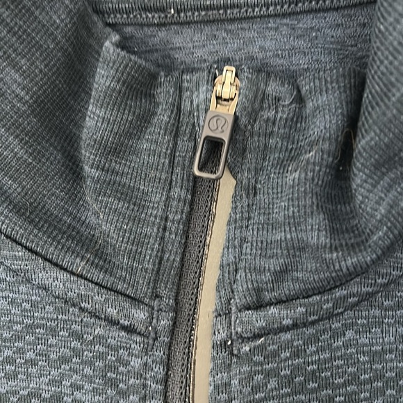 Lululemon Metal Vent Tech 1/2 Zip Men's Navy Pullover Size XL - Picture 14 of 16